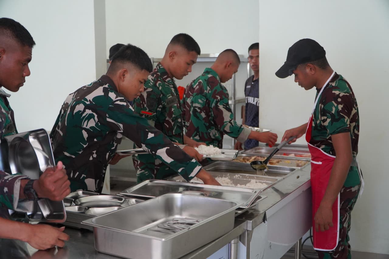 Modernisasi Fasilitas Satuan, Yonif TP 806/Satya Inyomusi Hadirkan Dapur dan Ruang Makan Representatif