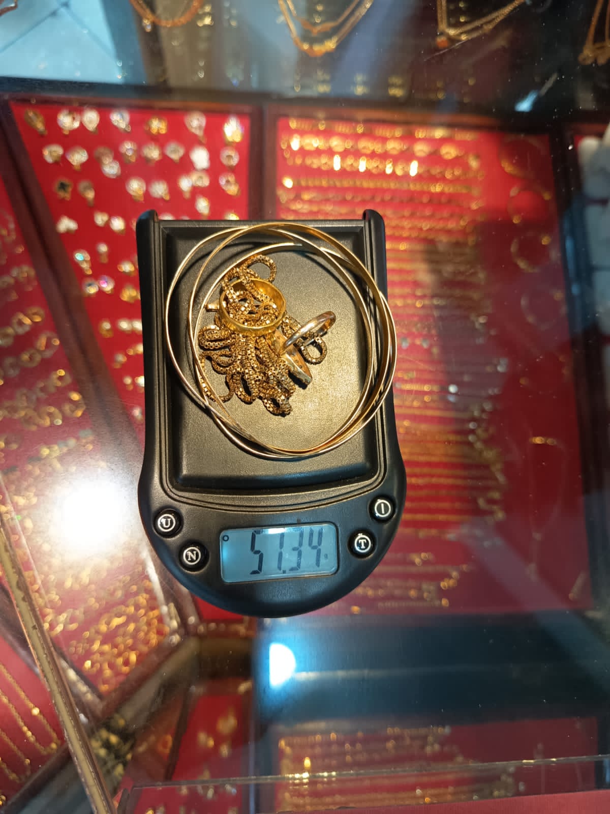 Rampok Ibu Rumah Tangga Saat Subuh Di Tangerang Dibekuk Polisi, Emas 65 Gram Dijual Rp36 Juta