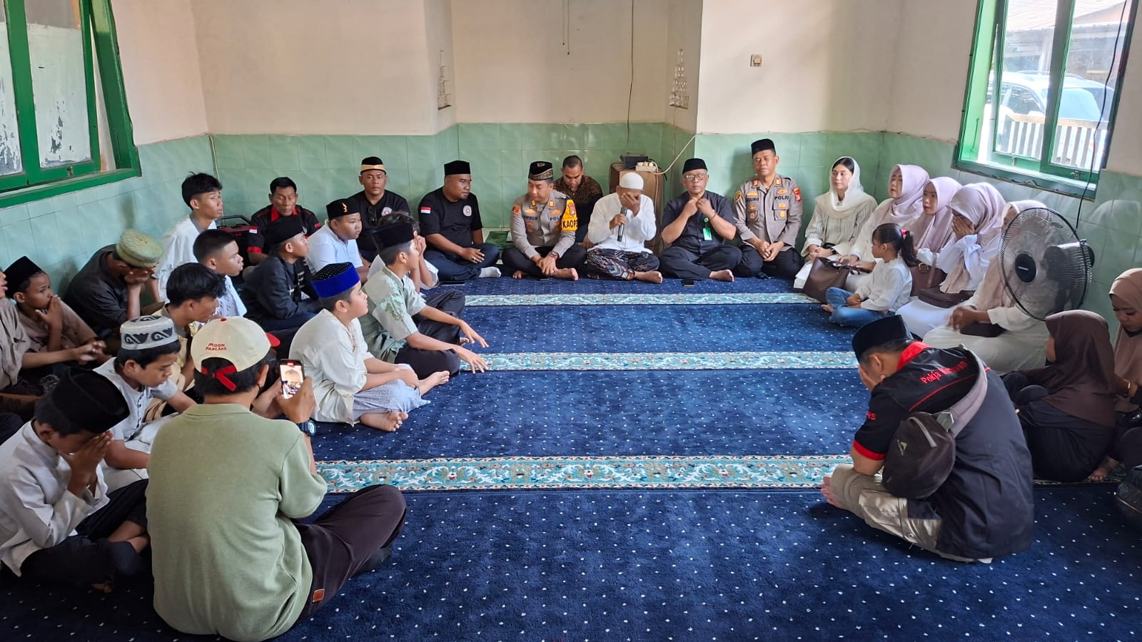 Pokja Wartawan dan Polsek Curug Gelar Santunan Anak Yatim dan Berbagi Takjil di Bulan Ramadhan