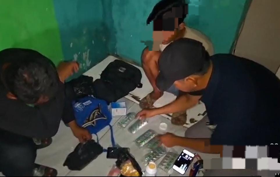 Polsek Karawaci Bongkar Peredaran Obat Ilegal di Tangerang
