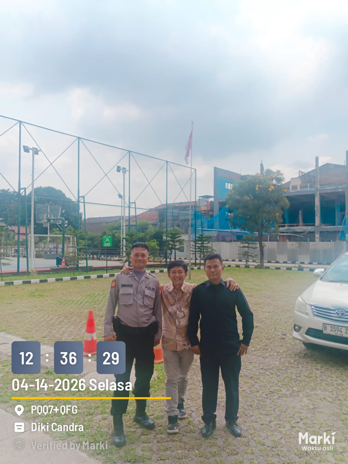 Polsek Pesanggrahan Melaksanakan Dialog Dengan Warga Meningkatkan kamtibmas