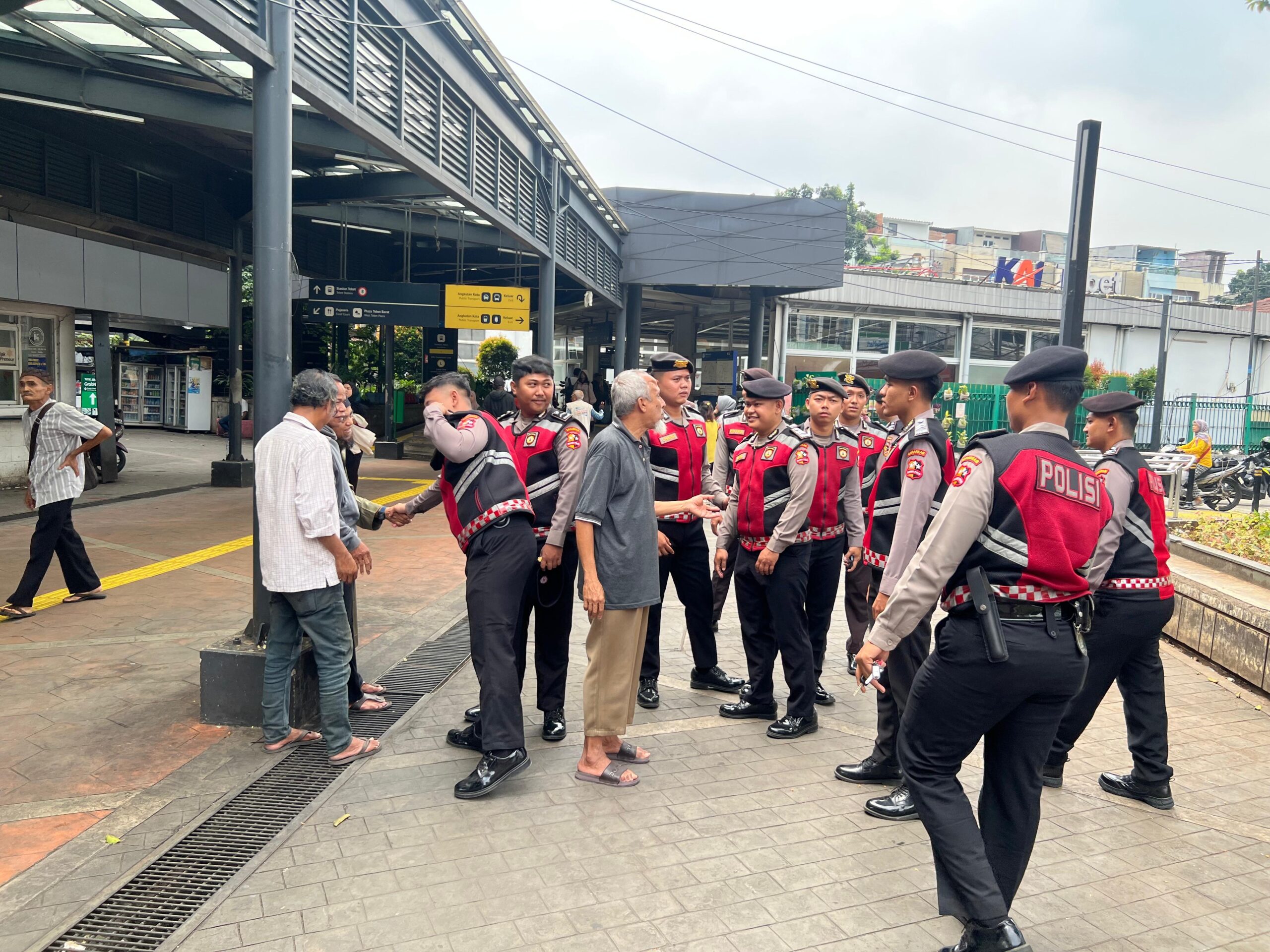 Hadir di Tengah Masyarakat, Patroli Dialogis Dirsamapta Korsabhara Baharkam Polri Pastikan Keamanan Kawasan Publik