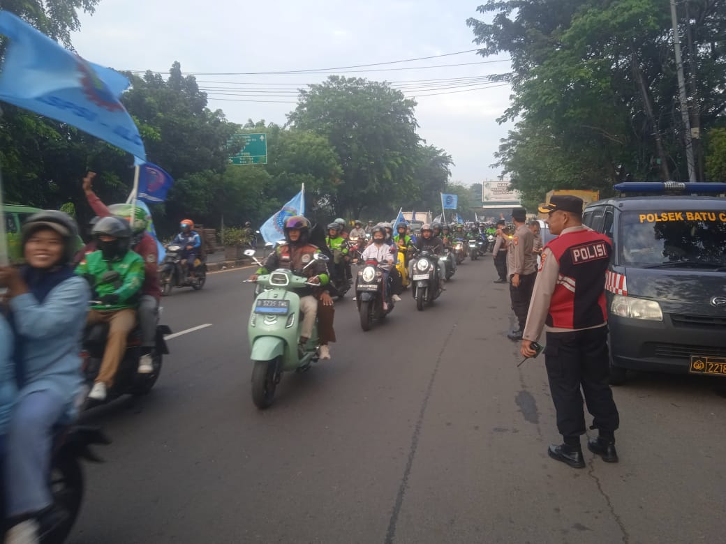 Peringatan Hari Buruh, Polres Metro Tangerang Kota Kawal Keberangkatan Massa Aksi Ke Jakarta Pusat