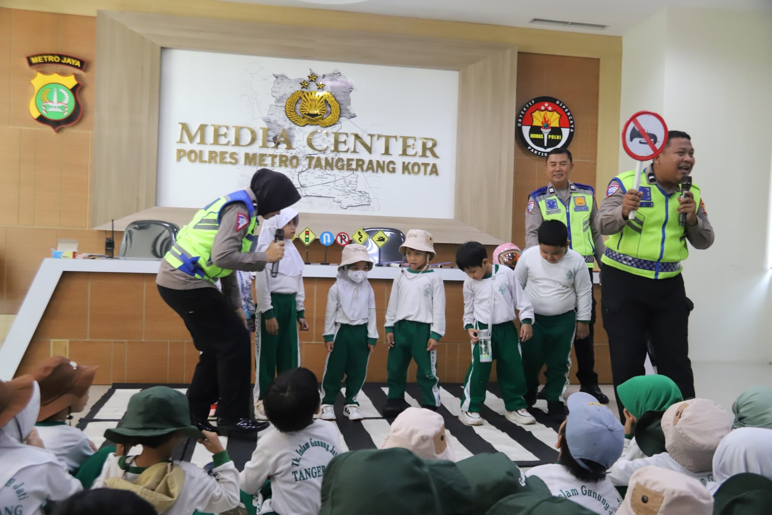 Tanamkan Tertib Berlalu Lintas Sejak Dini, Sat Lantas Gelar Polsanak Di Polres Metro Tangerang Kota