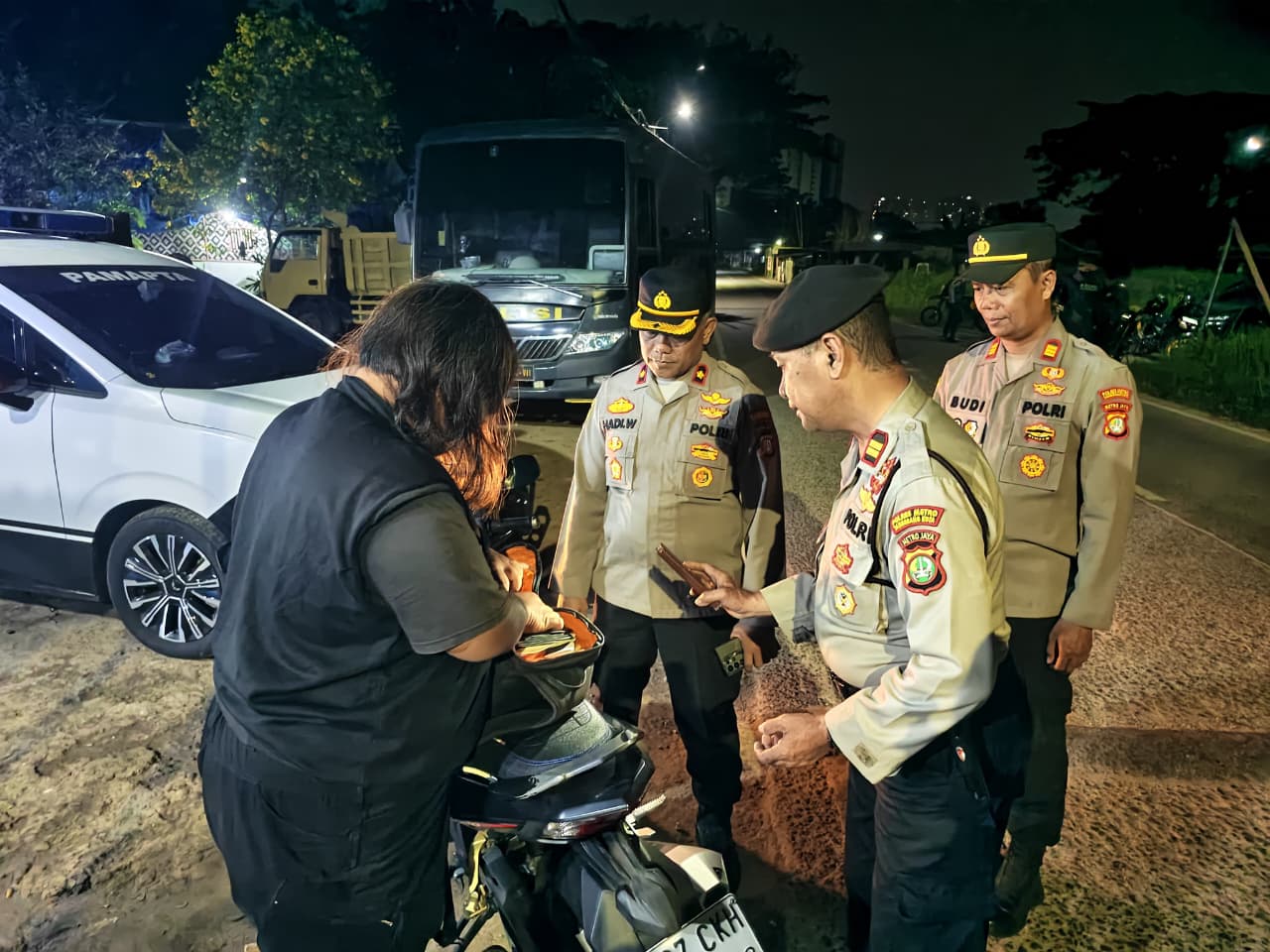 JAGA JAKARTA+ Sisir Jalanan Kota Tangerang Dini Hari, Polisi Tekan Angka Kriminalitas