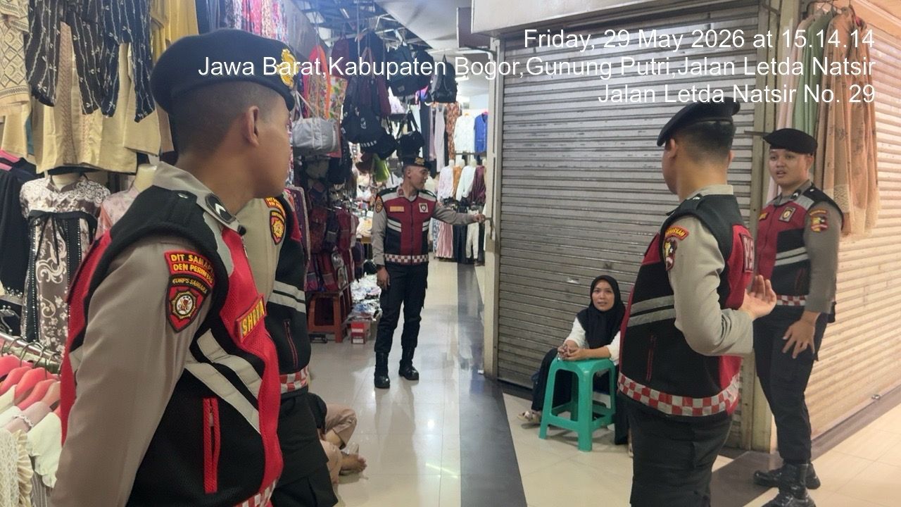Jaga Kamtibmas, Ditsamapta Korsabhara Baharkam Polri Gelar Patroli Dialogis di Pasar Wanaherang