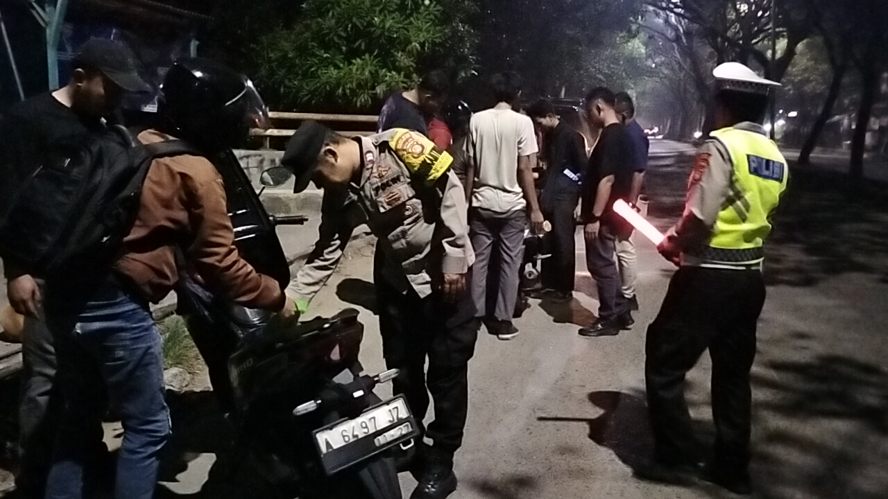 Polsek Neglasari Gelar Patroli Jaga Jakarta dan Razia Stasioner, Antisipasi Kejahatan Jalanan hingga Tawuran Remaja