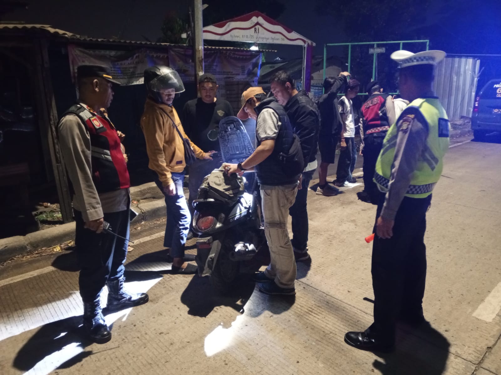 Operasi Cipta Kondisi Jaga Jakarta+, Polsek Neglasari Intensifkan Patroli Antisipasi Gangguan Kamtibmas