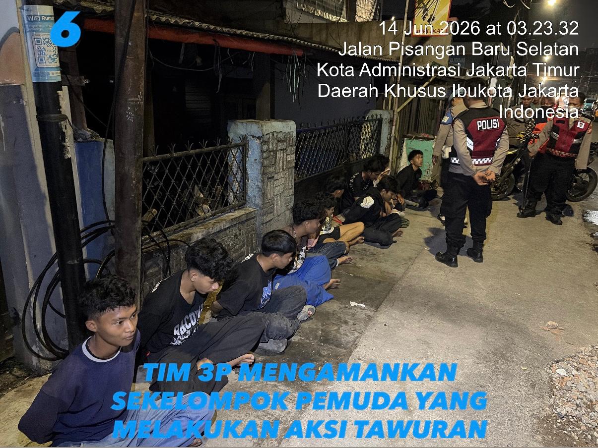 Patroli Perintis Presisi Polda Metro Jaya Amankan 10 Pemuda Terlibat Tawuran di Matraman Jaktim