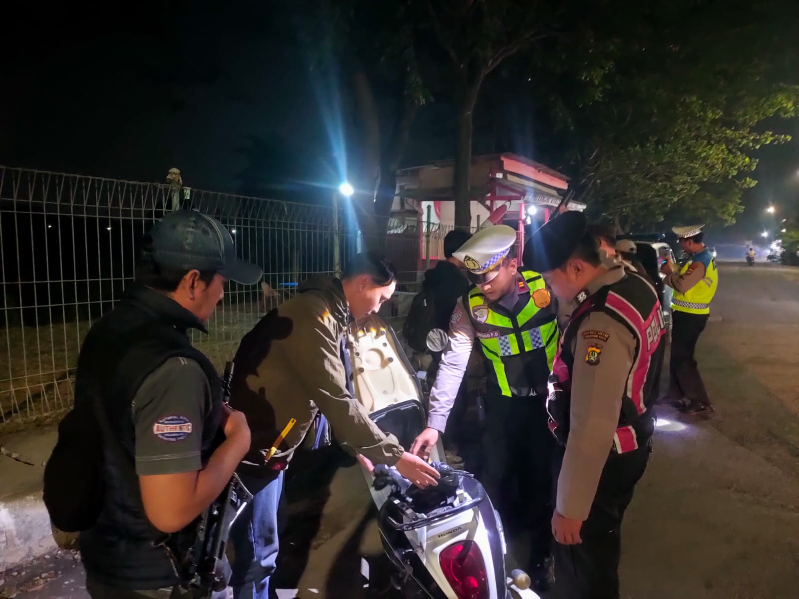 Patroli Jaga Jakarta++ Polsek Neglasari Sasar Kejahatan Jalanan dan Balap Liar, Situasi Kamtibmas Kondusif