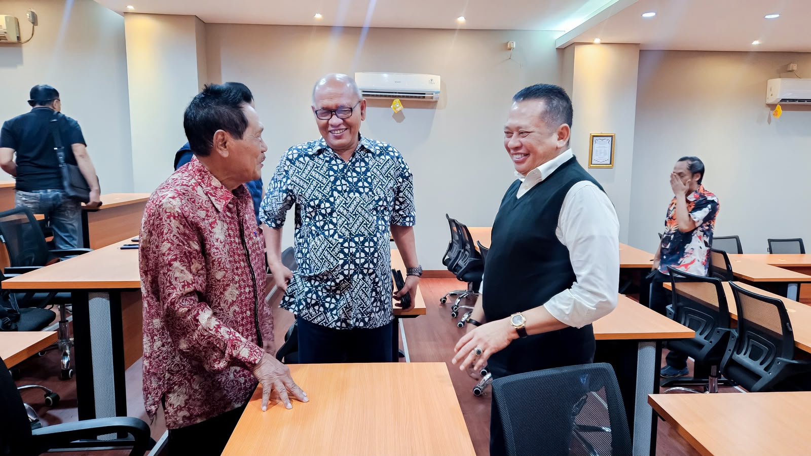Beri Kuliah Program Doktor Ilmu Hukum, Bamsoet Tegaskan Pemulihan Aset Hasil Kejahatan Menjadi Pilar Penting Reformasi Penegakan Hukum