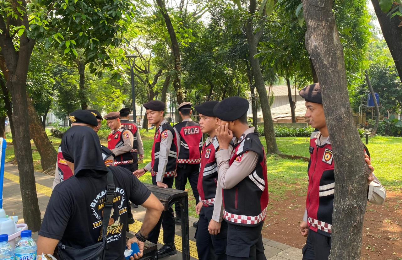 Jaga Kondusivitas Jakarta Selatan, Detasemen Perintis Gelar Patroli Rutin dan Serap Aspirasi Warga