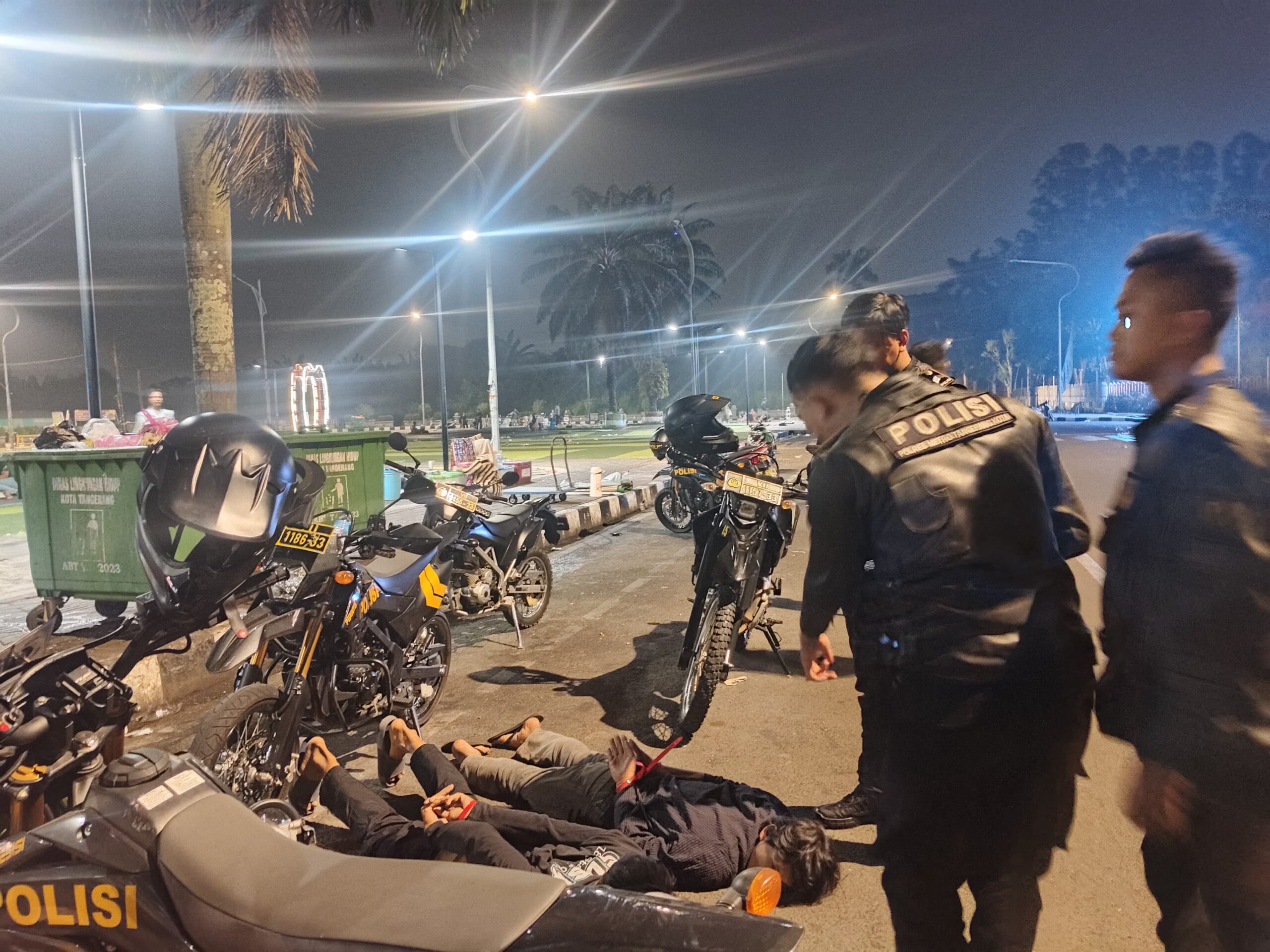 Berboncengan Tiga Dini Hari, Tiga Pria di Tangerang Ditangkap Usai Kedapatan Bawa Kunci T