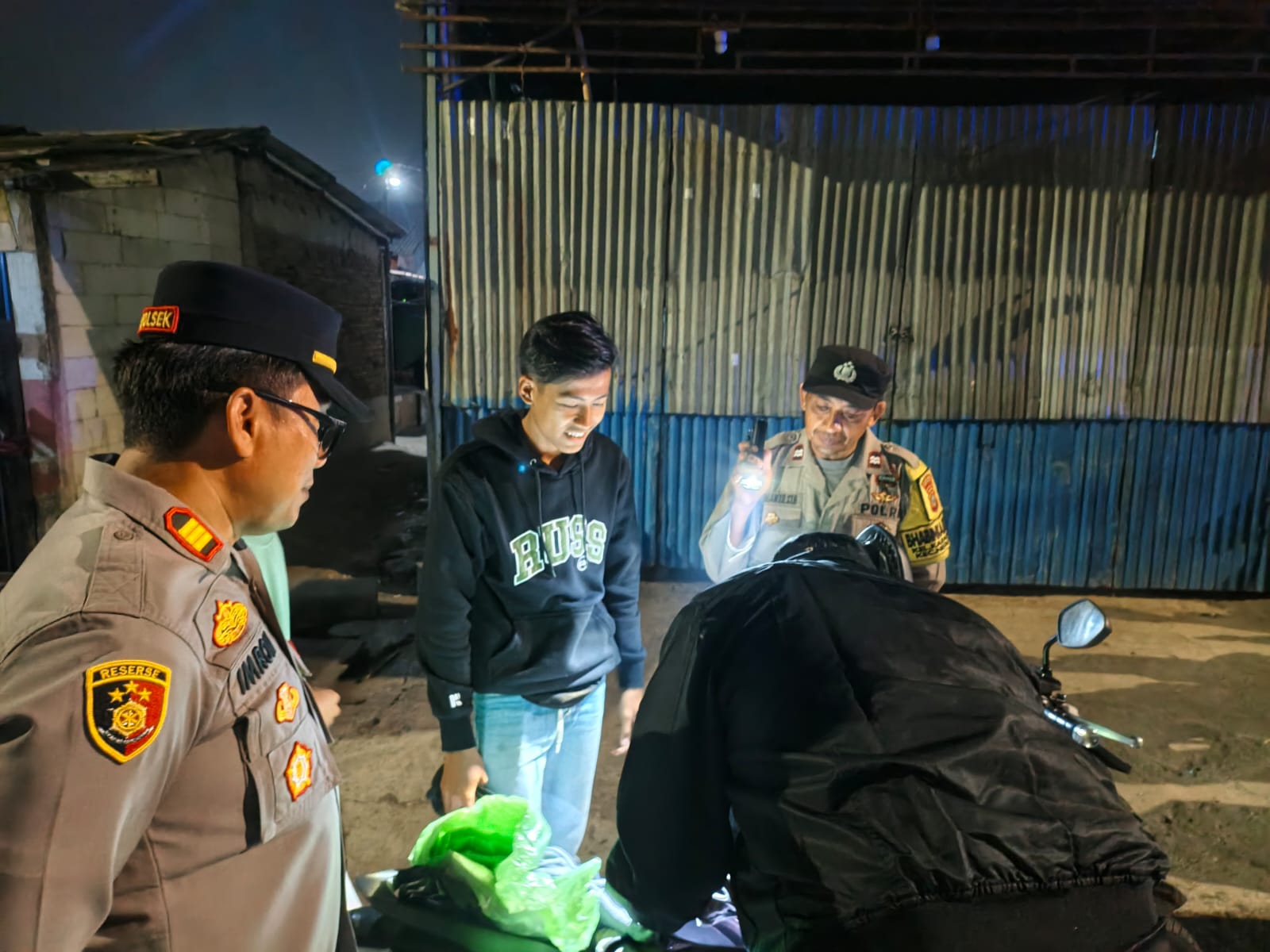 Patroli Cipta Kondisi Jaga Jakarta+, Polsek Neglasari Intensifkan Antisipasi Gangguan Kamtibmas