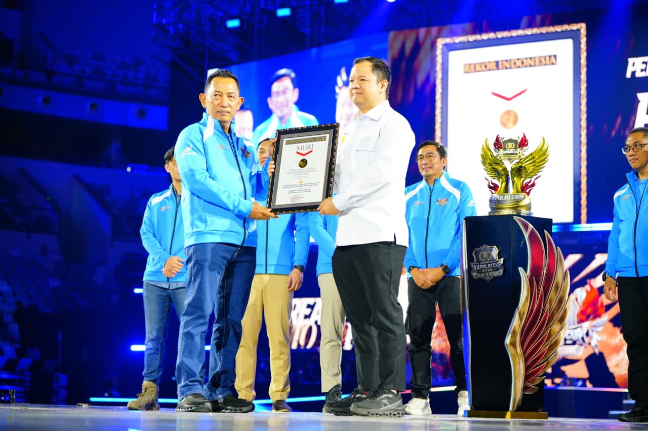 KAPOLRI TUTUP E-SPORTS KAPOLRI CUP 2026, AJAK GENERASI MUDA JADI DUTA KAMTIBMAS DAN AKTIF LAPORKAN GANGGUAN KE 110