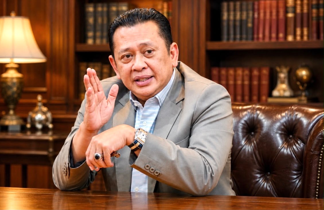 Kesejahteraan dan Pembaruan Kompetensi Guru, Tantangan Riel Dunia Pendidikan