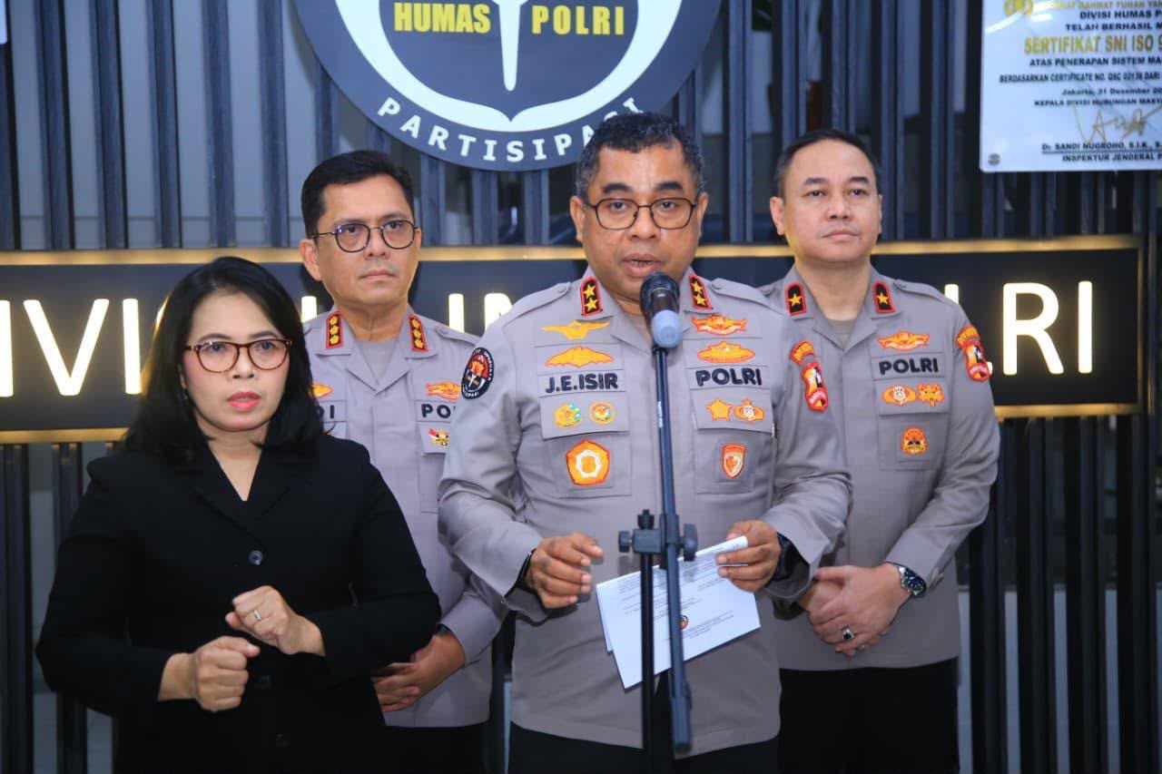 Polri Kerahkan 300 Personel Brimob dari Kaltim dan Bali untuk Tangani Karhutla di Kalbar