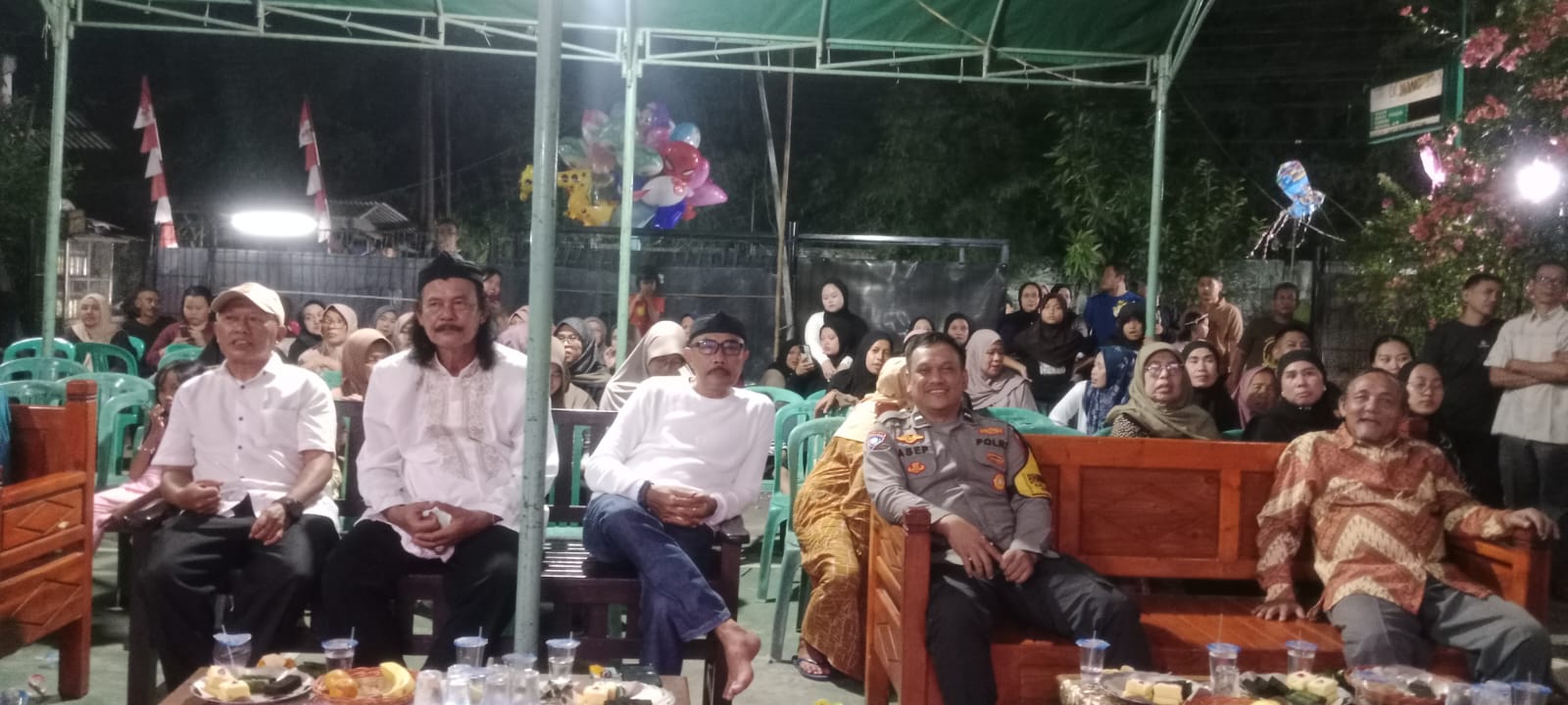 Polsek Serpong Monitoring Pentas Seni HUT RI ke-81, Pastikan Perayaan Warga Berjalan Aman dan Kondusif