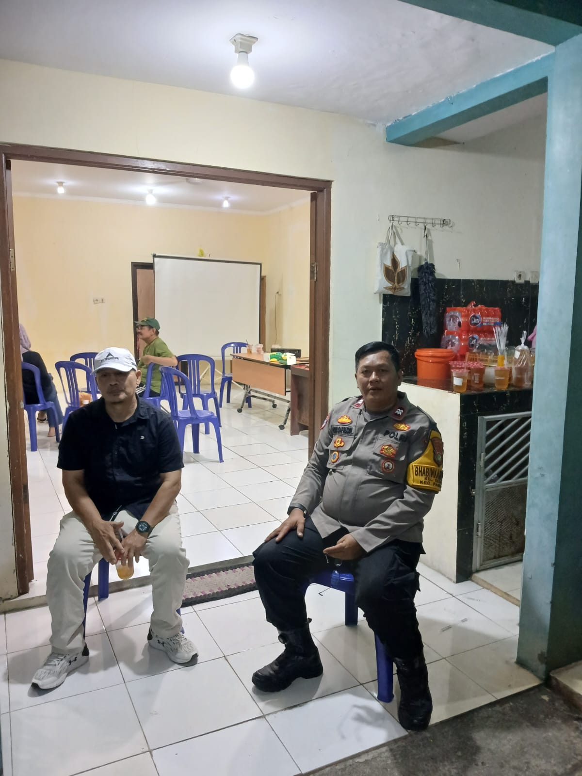 Polsek Pamulang Gelar Musyawarah Keamanan Lingkungan dan Cooling System di Kedaung