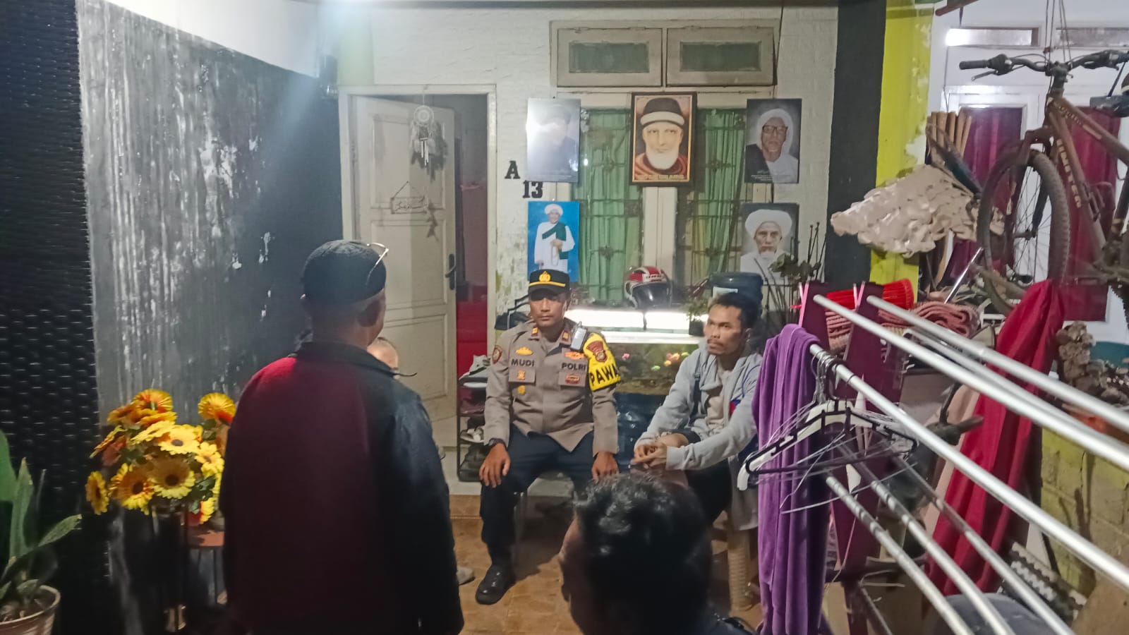 Respons Cepat Pengaduan 110, Polsek Pamulang Tindak Lanjuti Keributan Secara Humanis