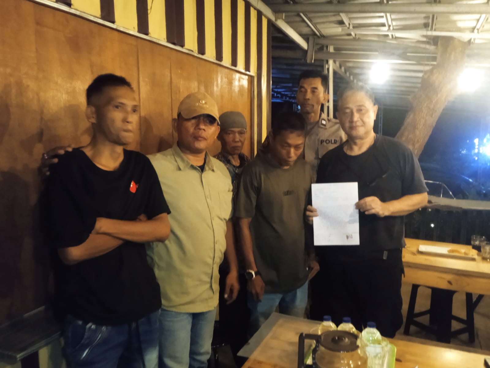 Respons Cepat Laporan Warga, Polsek Ciputat Timur Selesaikan Perselisihan melalui Mediasi