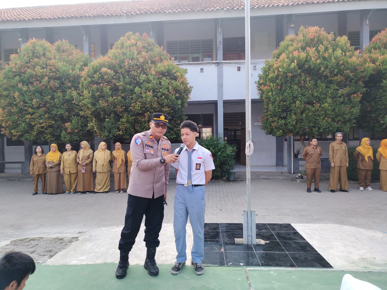 Police Go to School, Polsek Pagedangan Perkuat Program CETAR dan Cooling System di SMAN 22 Kabupaten Tangerang