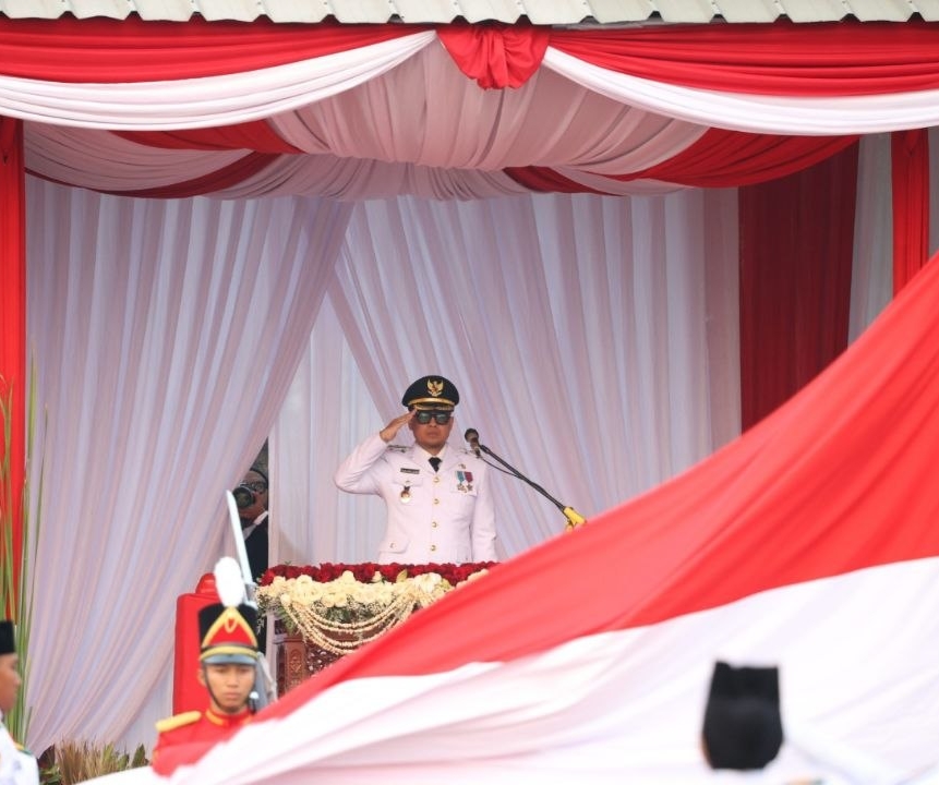 Penurunan Bendera Merah Putih HUT ke-81 RI di Tangsel, Pilar: Generasi Muda Harapan Bangsa