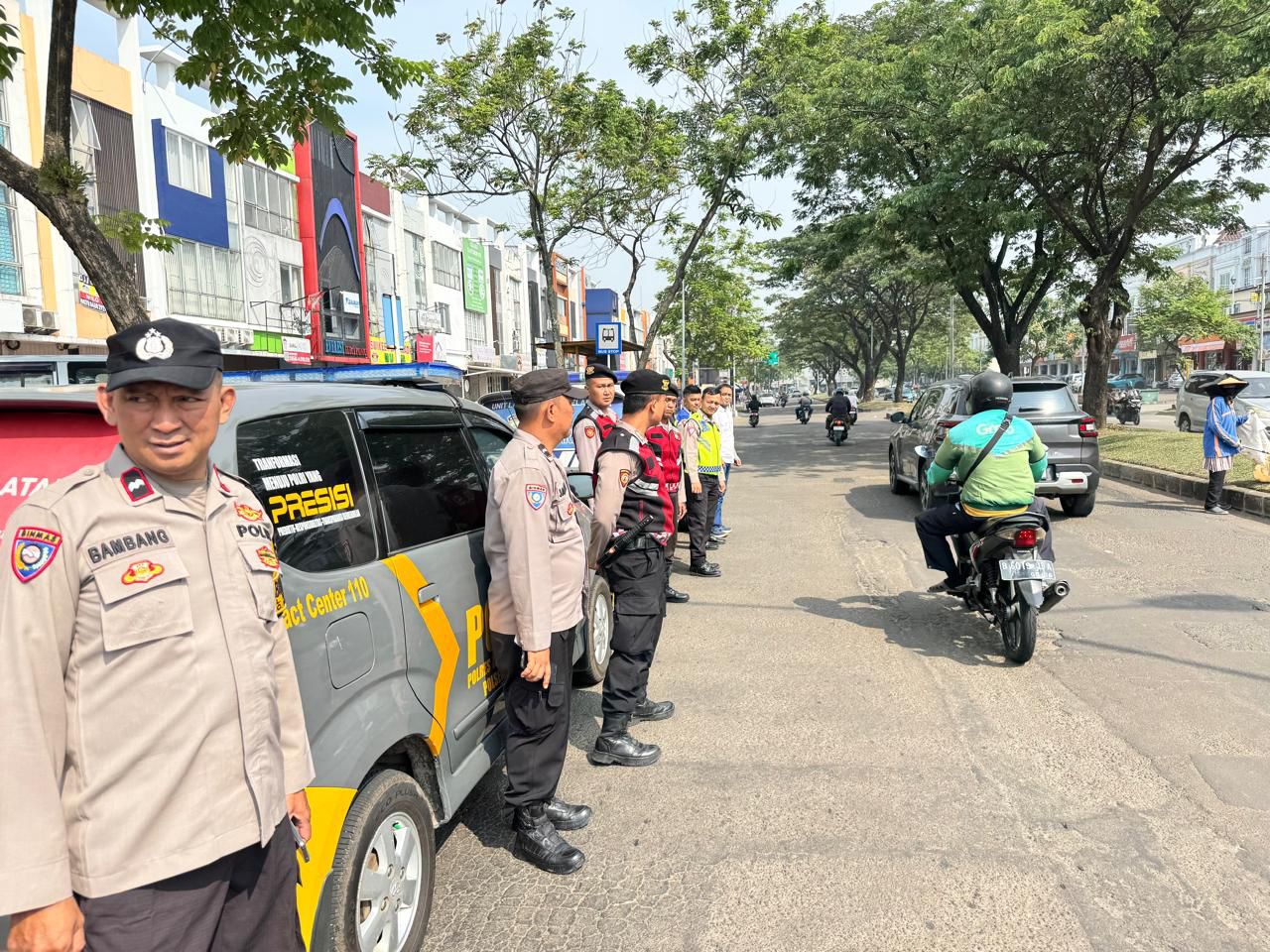 Patroli Mobile Skala Sedang Polsek Kelapa Dua, Jaga Kamtibmas Tetap Aman dan Kondusif