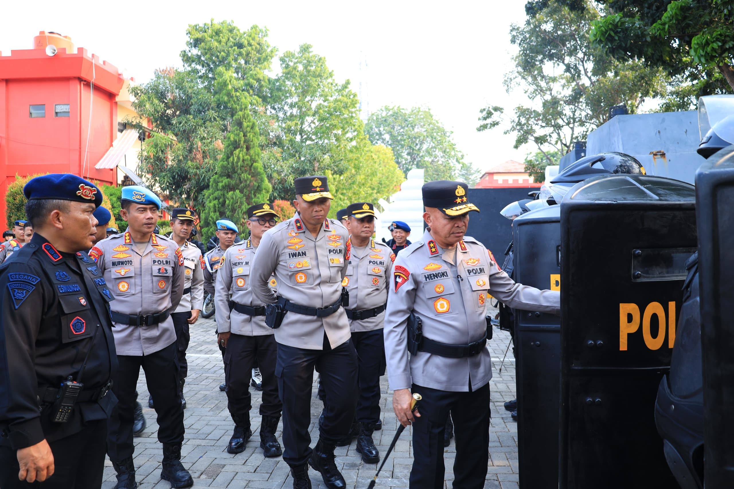 Kapolda Banten Pimpin Apel Gelar Peralatan Satbrimob, Tegaskan Kesiapan Hadapi Situasi Kamtibmas