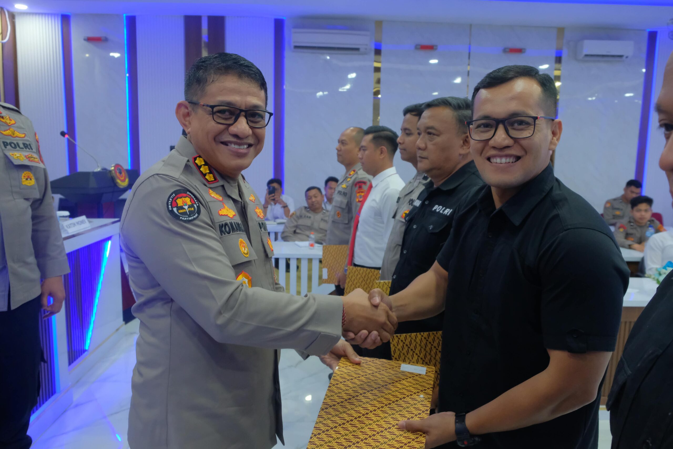 Polresta Cirebon Raih Juara 2 PPID Satwil dalam Monev Keterbukaan Informasi Publik Polda Jabar 2026