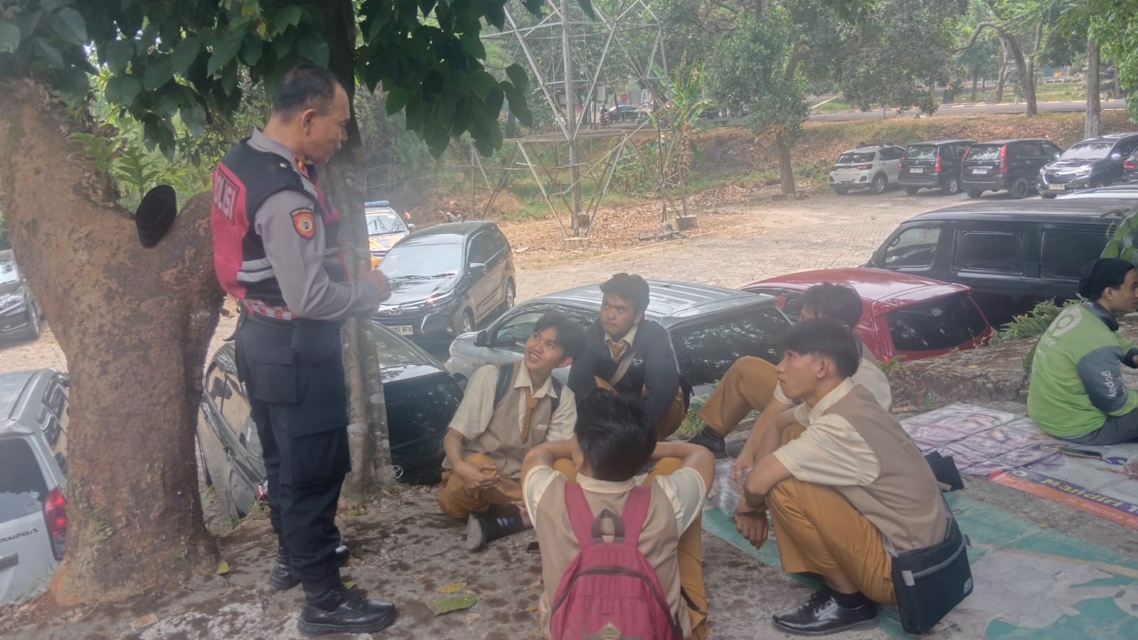 CETAR Polsek Cisauk, Ajak Pelajar Jauhi Tawuran dan Narkoba