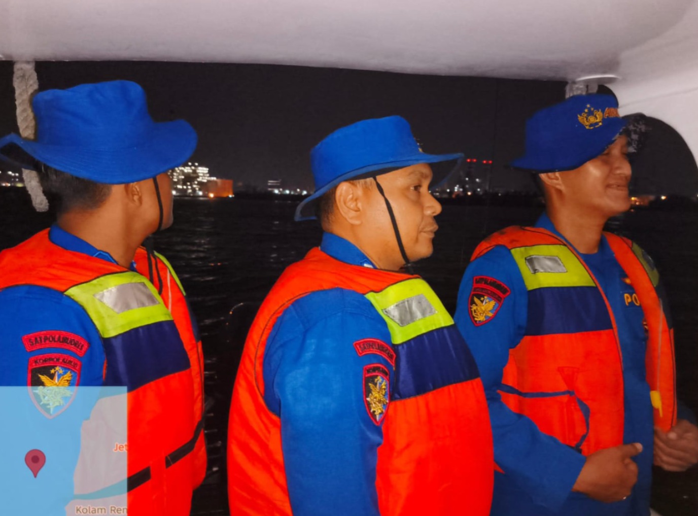 Layanan Polisi 110, Satpolairud Polres Kepulauan Seribu Patroli Laut Malam Sambangi Penjaga Pulau
