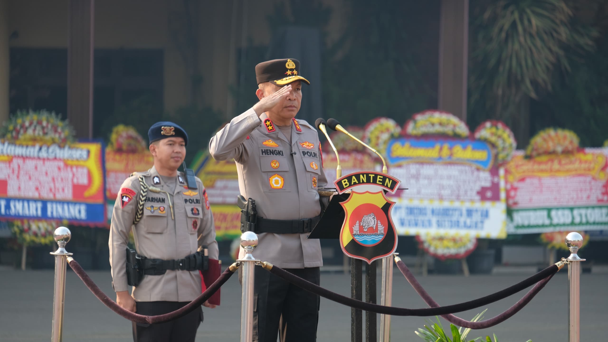 Lima Pejabat Berganti, Polda Banten Menggelar Upacara Serah Terima Jabatan