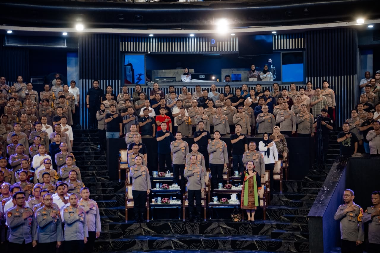 Hadir Lebih Dekat dengan Pelajar, Polda Metro Jaya Gagas Program Bapak Asuh, Ibu Asuh, dan Sahabat Pelajar di Sekolah