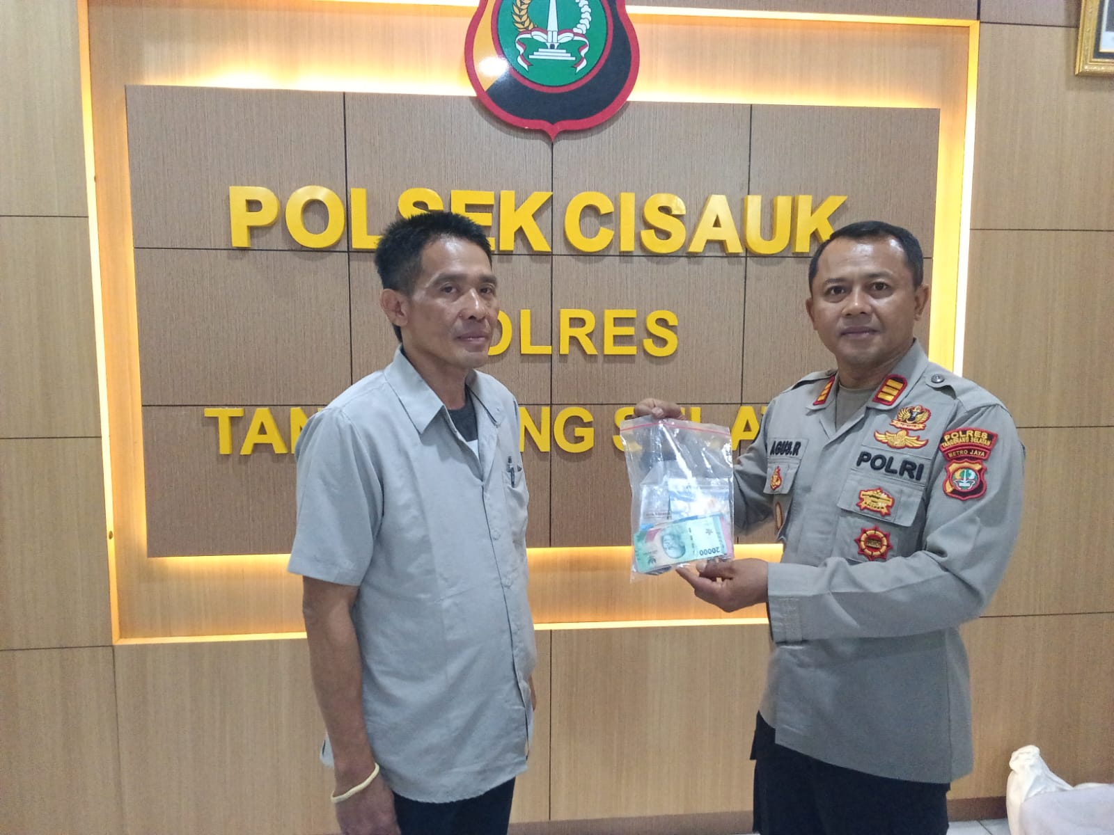 Polsek Cisauk Ungkap Peredaran Obat Keras Ilegal, Satu Orang Diamankan
