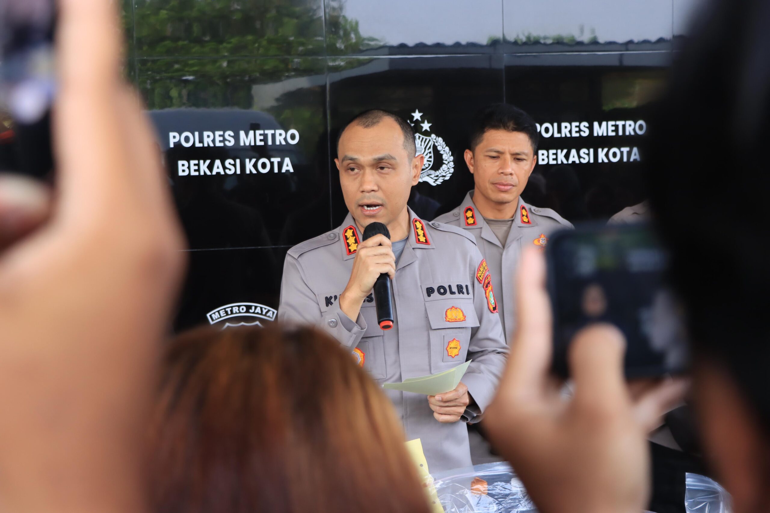 Polres Metro Bekasi Kota Ungkap Dua Akun Instagram Lain Terkait Mobilisasi Pelajar dalam Aksi Rusuh