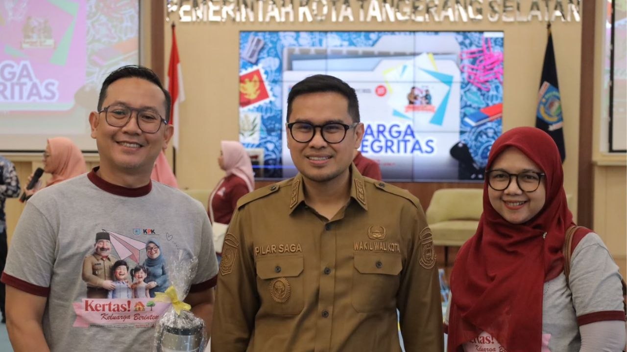 Pilar Tekankan Integritas Lurah, Keluarga Diminta Saling Mengingatkan