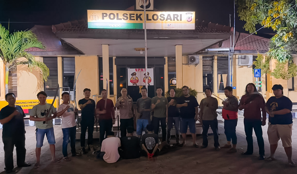 Tekab 852 Polresta Cirebon Bekuk Tiga Pelaku Pengeroyokan, Korban Dibacok dengan Celurit