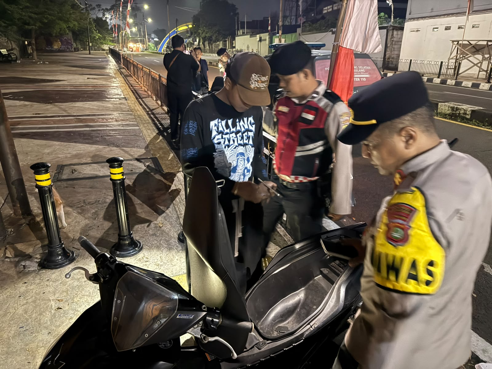 Polsek Pamulang Gelar Patroli Cipta Kondisi Antisipasi 3C dan Kejahatan Malam
