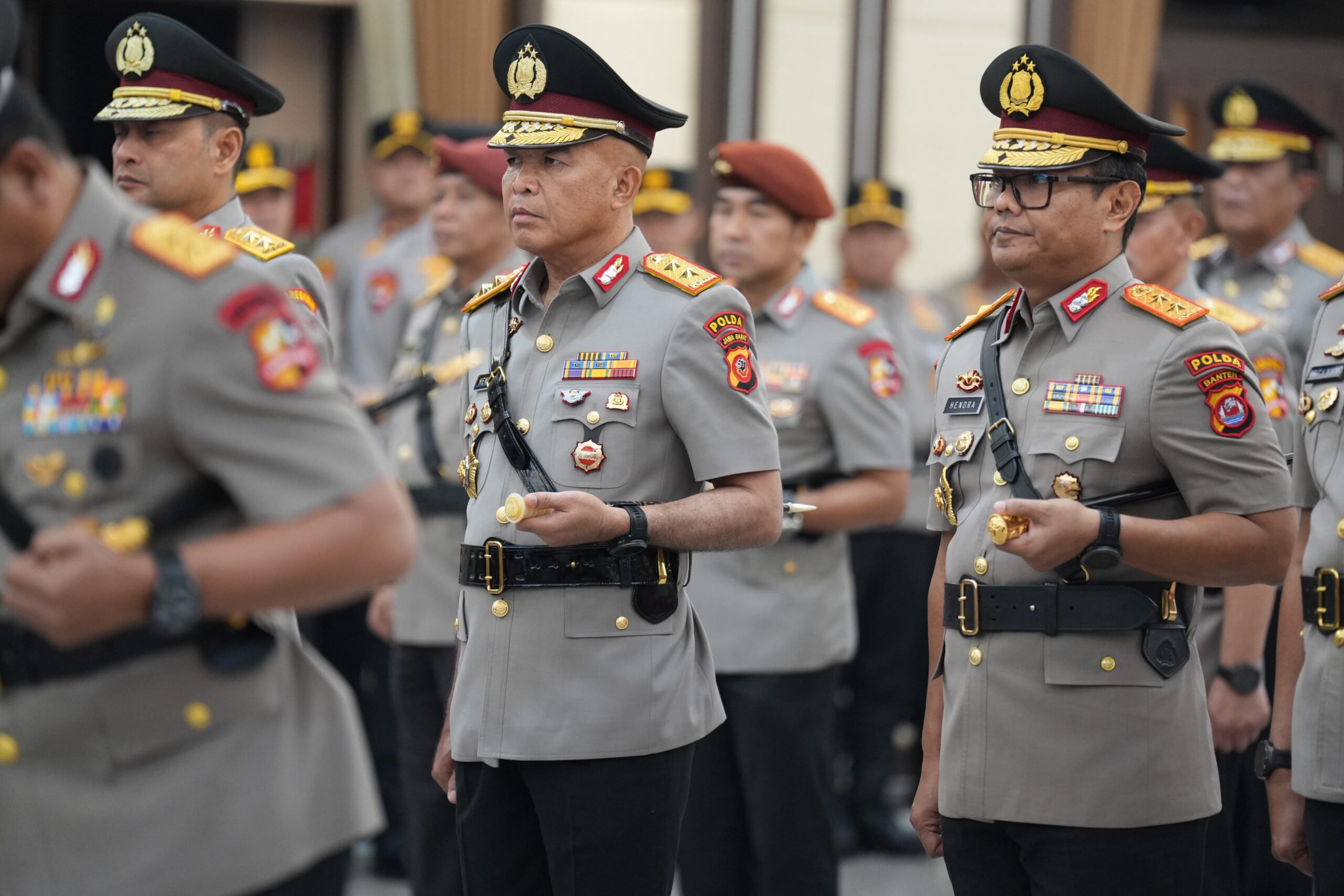 Irjen Pol Hendra Kurniawan Resmi Dilantik Kapolri sebagai Kapolda Banten