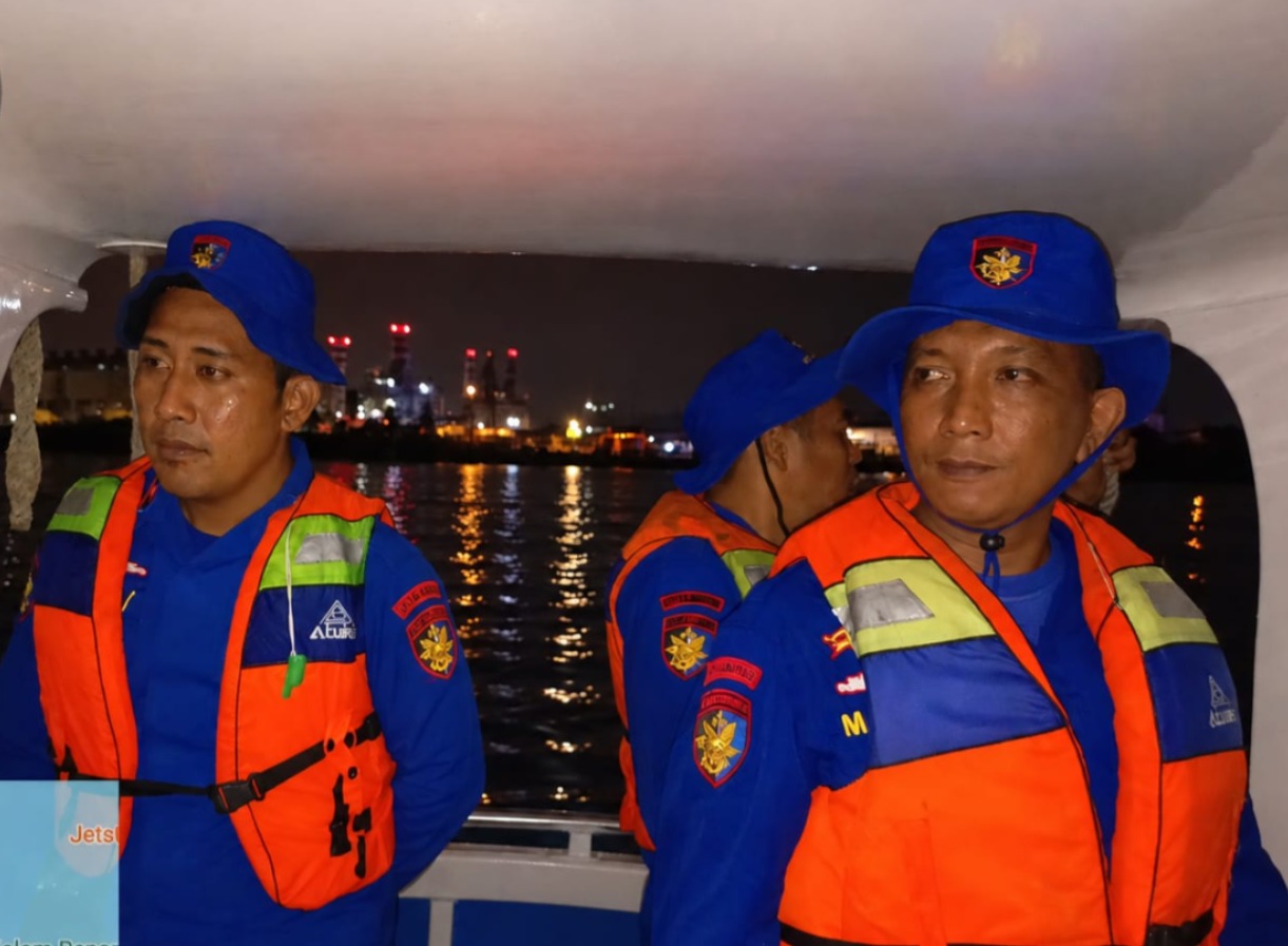 Layanan Polisi 110, Satpolairud Patroli Laut Malam Imbau Penjaga Pulau Waspadai Kejahatan