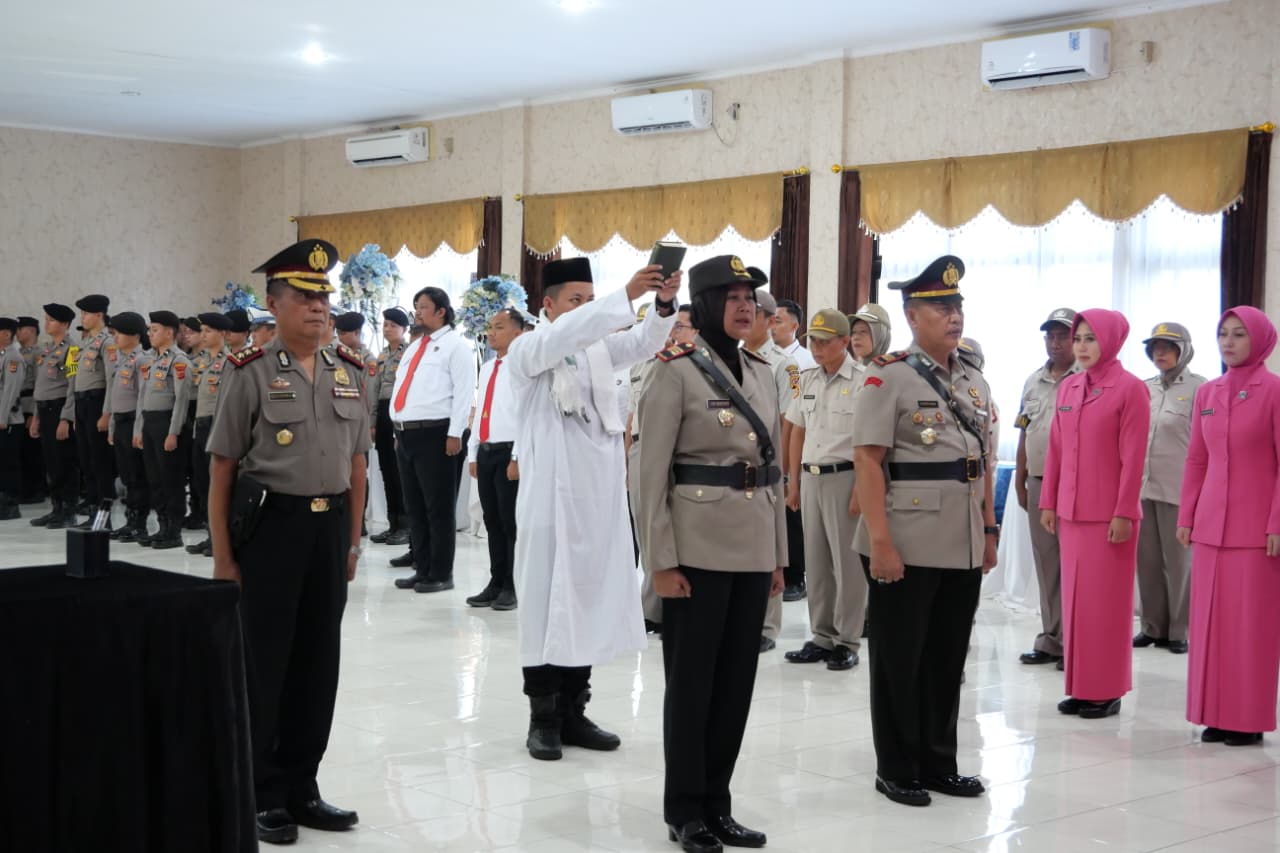 Kapolresta Cirebon Tekankan Amanah Jabatan, Minta Pejabat Baru Perkuat Pelayanan Masyarakat